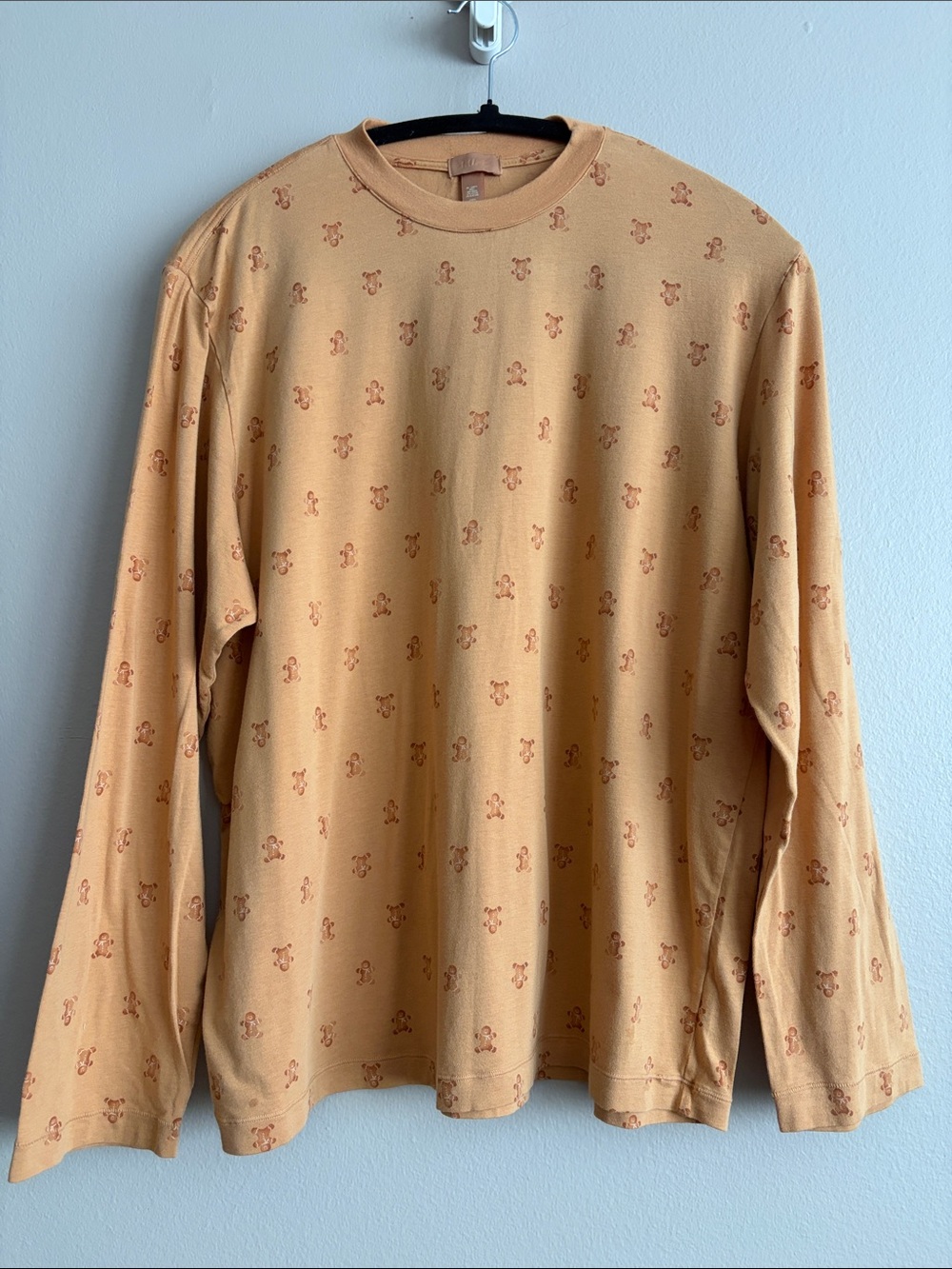SKIMS Boyfriend Long Sleeve T-Shirt Caramel Gingerbread Print L